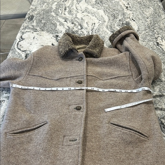 Cozy Gray Boiled Wool-Blend Jacket - Picture 4 of 16